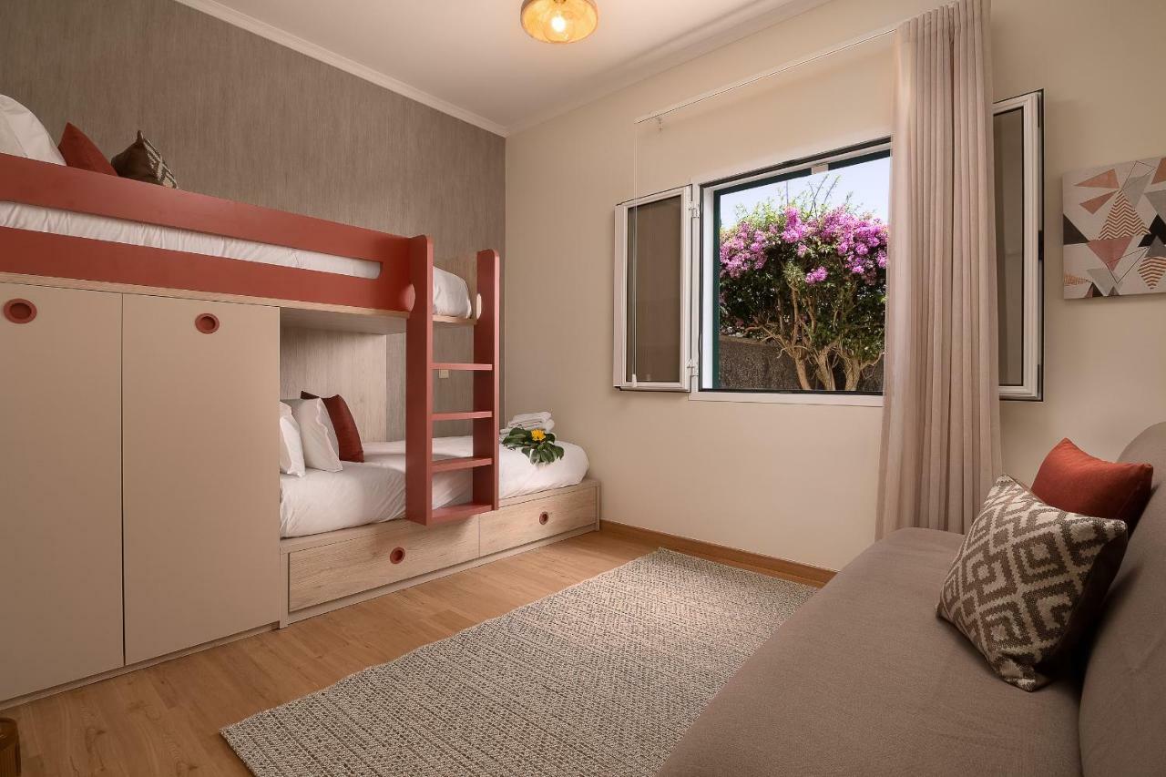 Villa Sunrise View By Madeira Sun Travel ซานตาครูซ ภายนอก รูปภาพ
