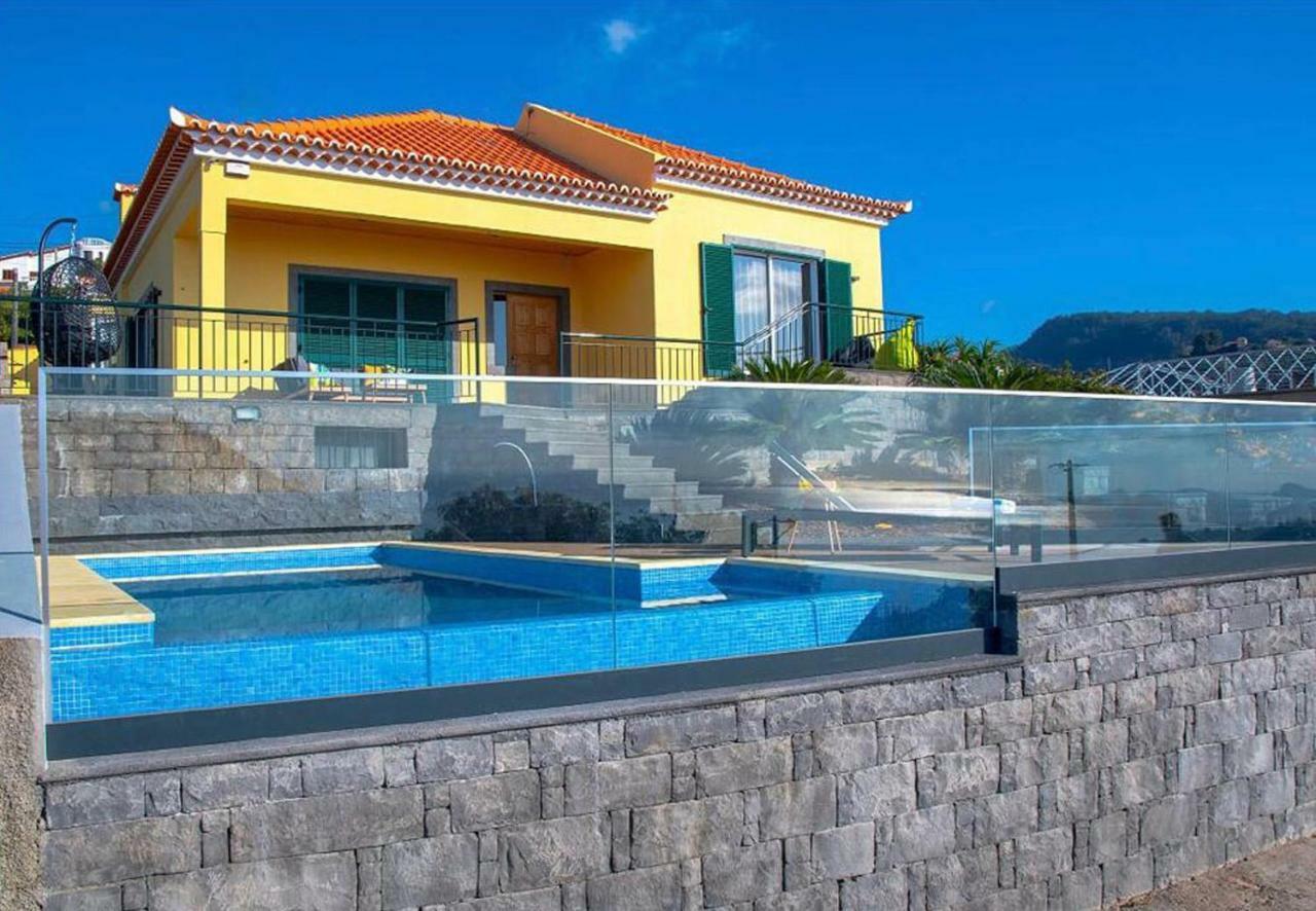 Villa Sunrise View By Madeira Sun Travel ซานตาครูซ ภายนอก รูปภาพ